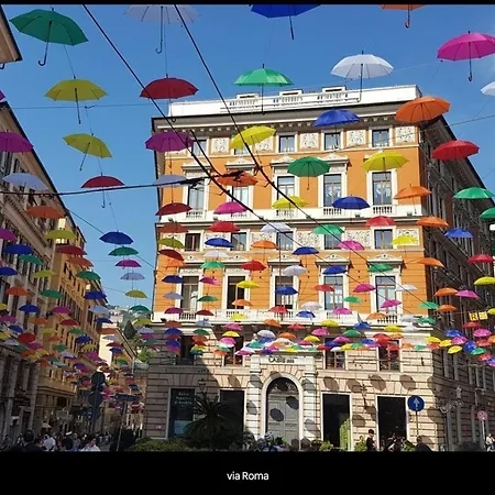 Acquamarina A Due Passi Dai Traghetti 게스트하우스