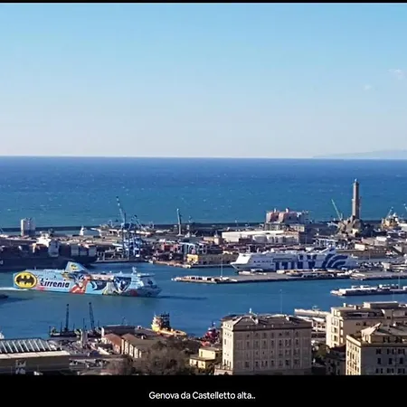 Acquamarina A Due Passi Dai Traghetti Guest house 3*